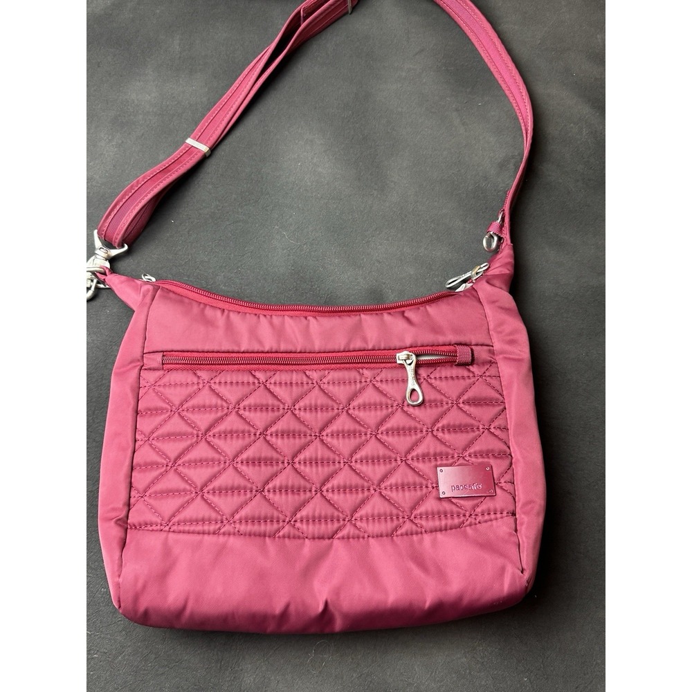 Pacsafe Maroon Citysafe CS- Series Crossbody Bag RFID Quilted Travel Smith‎